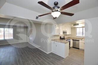 925 N College Ave in Tempe, AZ - Building Photo - Building Photo