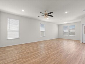 803 Goldenrod Ln in Princeton, TX - Building Photo - Building Photo
