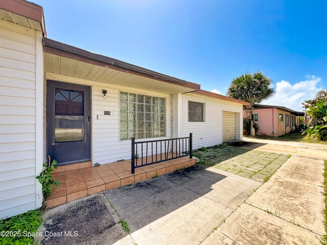 122 Eden Ave in Satellite Beach, FL - Building Photo - Building Photo