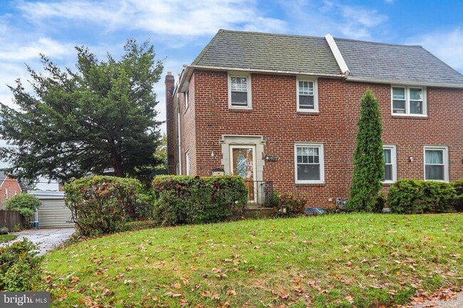 property at 1913 Winton Ave