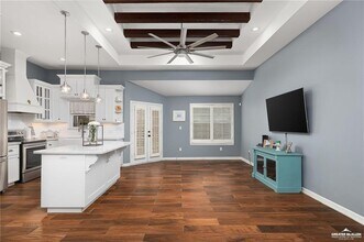 13 Kingsborough Ave in McAllen, TX - Building Photo - Building Photo