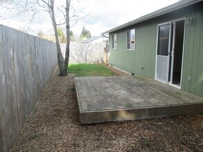 1759 Wendy St NE in Salem, OR - Building Photo - Building Photo