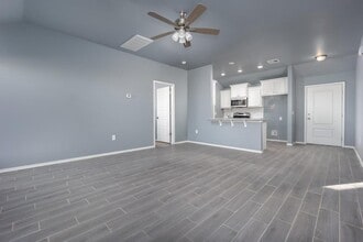 1222 Sierra Ln in Kingfisher, OK - Building Photo - Building Photo