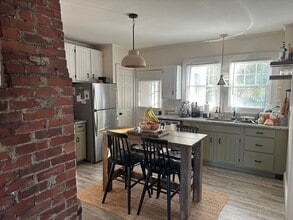 23 Edwards St in Portland, ME - Building Photo - Building Photo