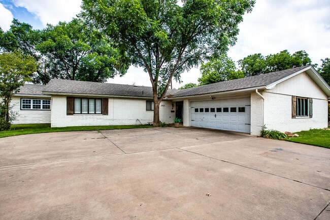 property at 3824 64th Dr
