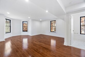 54 Trumbull St-Unit -54-2 in New Haven, CT - Building Photo - Building Photo