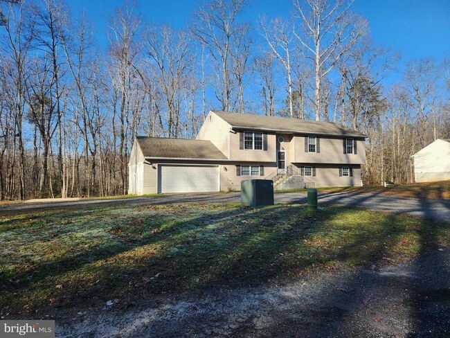 37130 Mowry Ln in Mechanicsville, MD - Building Photo - Building Photo
