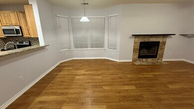 400 West St in Hutto, TX - Building Photo - Building Photo