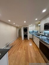 2 Buckingham St in Boston, MA - Foto de edificio - Building Photo