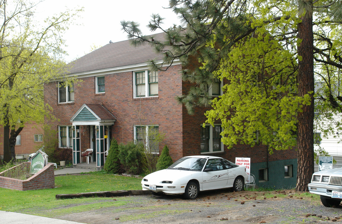 1528 W 6th Ave in Spokane, WA - Foto de edificio