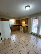 AUGUST PRE-LEASE Spacious & Affordable 3 B... in College Station, TX - Building Photo - Building Photo