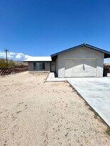 6598 Mojave Ave in Twentynine Palms, CA - Building Photo