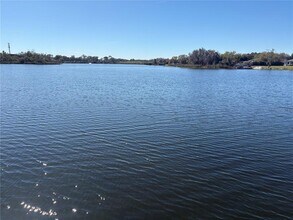 3265 Hidden Lake Dr in Winter Garden, FL - Building Photo - Building Photo