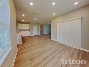 4740 W Mineral Ln in New Palestine, IN - Building Photo - Building Photo