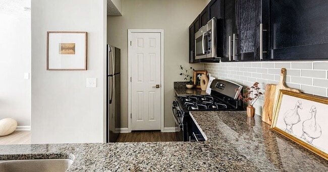 Park at The Hill in Atlanta, GA - Building Photo - Building Photo