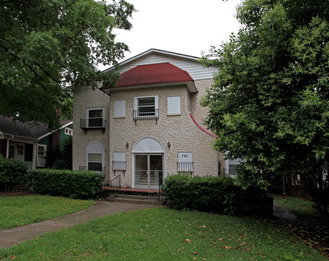 Cornwall Apartments in Charlotte, NC - Building Photo - Building Photo