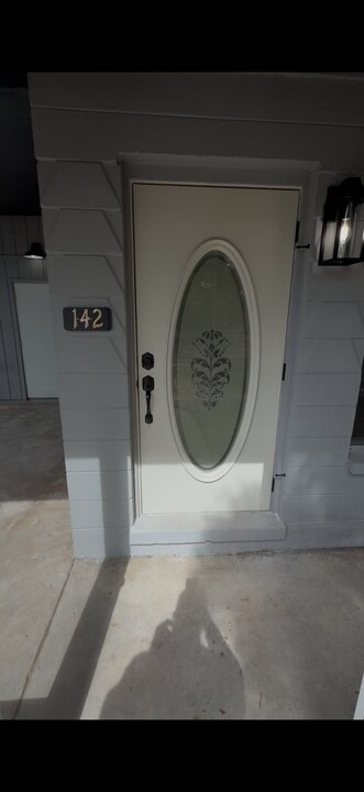 142 Bridle Path in Arcadia, FL - Building Photo