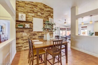 1812 Stablegate Ave in Henderson, NV - Building Photo - Building Photo