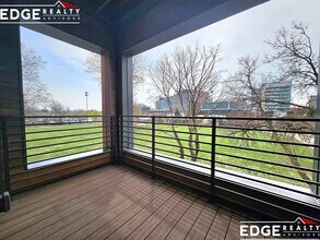 8 Lincoln St, Unit 310 in Boston, MA - Building Photo - Building Photo