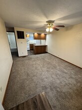 The Preston in Gothenburg, NE - Building Photo - Building Photo
