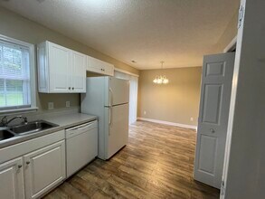 119 Tillett Ln in Sneads Ferry, NC - Building Photo - Building Photo