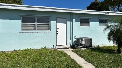 3801 NE 22nd Ter in Lighthouse Point, FL - Foto de edificio - Building Photo