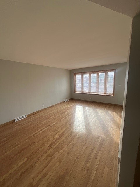 3671 Sarah St in Franklin Park, IL - Building Photo - Building Photo
