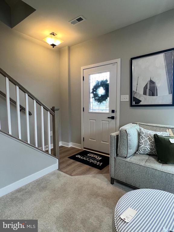 property at 5 Sidney Ln