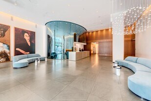77 Hudson St, Unit 3104 in Jersey City, NJ - Building Photo
