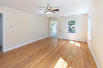 7208 33rd Ave in Kenosha, WI - Building Photo - Building Photo