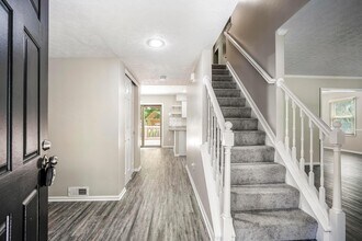 7652 Cashel Ct in Dublin, OH - Building Photo - Building Photo
