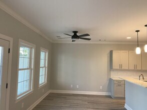 102 Maple Vw Dr, Unit 102 in Lebanon, TN - Foto de edificio - Building Photo