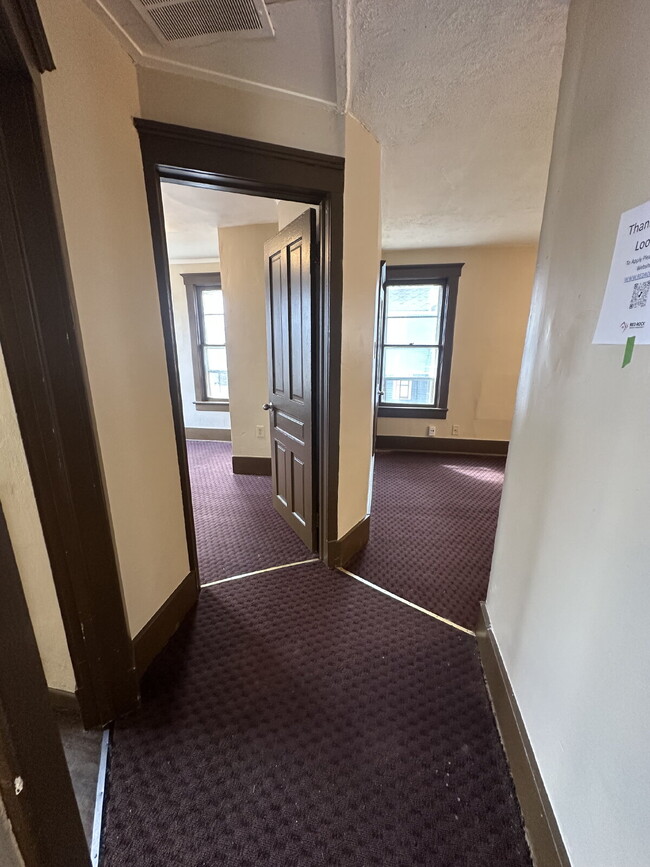 224 Madison St in Janesville, WI - Foto de edificio - Building Photo