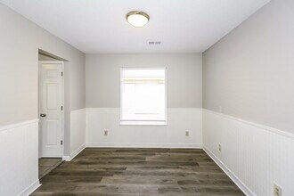 6963 Naples Dr in Cordova, TN - Building Photo - Building Photo