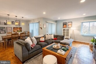 3202 Old Post Dr in Pikesville, MD - Building Photo - Building Photo