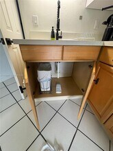 3210 Canal Dr in Pompano Beach, FL - Foto de edificio - Building Photo