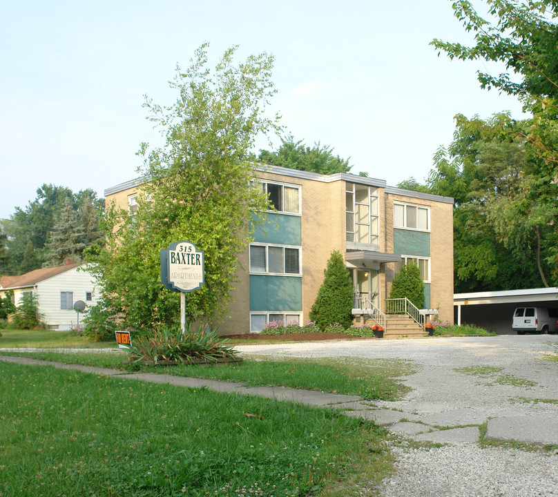 315 Baxter St in Medina, OH - Foto de edificio