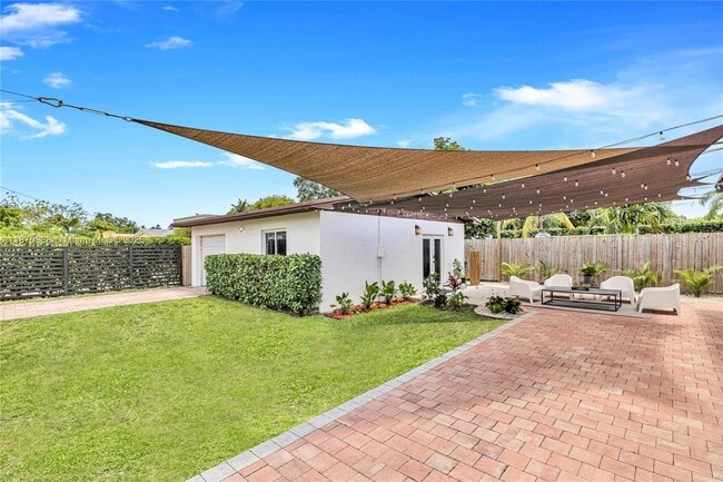 property at 2801 SW 64th Ave