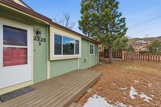 2525 Broadway St in Colorado Springs, CO - Building Photo - Building Photo