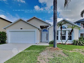 2470 Brookshire Cir in Melbourne, FL - Building Photo