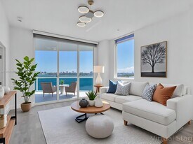 725 NE 22nd St in Miami, FL - Building Photo