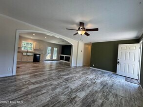 162 Sandy Creek Dr in Leland, NC - Foto de edificio - Building Photo
