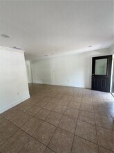 1702 W Dempsey Ave in Tampa, FL - Building Photo - Building Photo