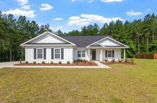 140 Shumard Ct in Monticello, FL - Building Photo