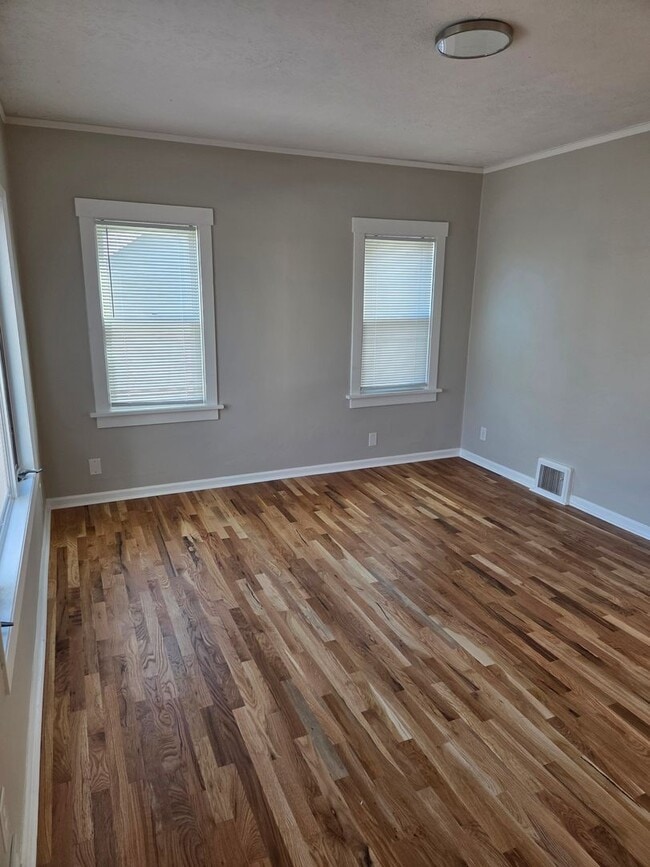 5529 Pine St in Omaha, NE - Building Photo - Building Photo