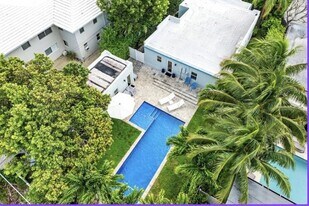 414 NE 7th Ave, Unit 1 in Delray Beach, FL - Building Photo