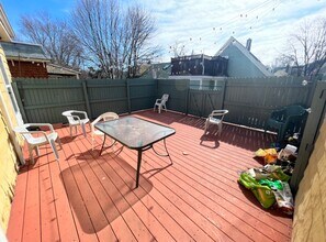 28-30-30 Eustis St in Cambridge, MA - Building Photo - Building Photo