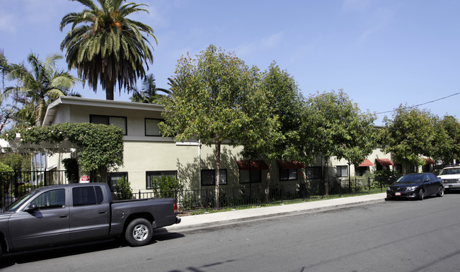 322 Ladera St in Santa Barbara, CA - Building Photo - Building Photo