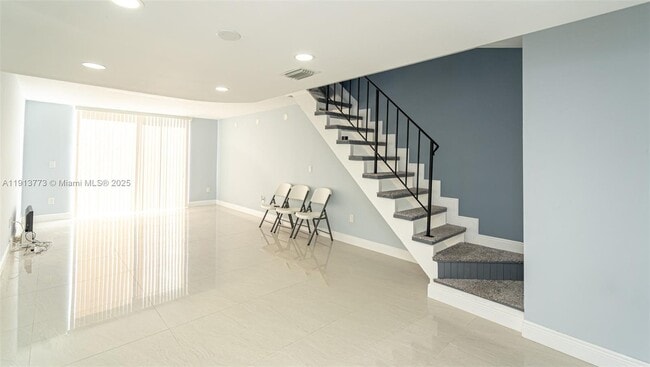 property at 1070 W 43rd Pl