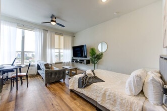 1111 Shepherd Dr in Houston, TX - Foto de edificio - Building Photo